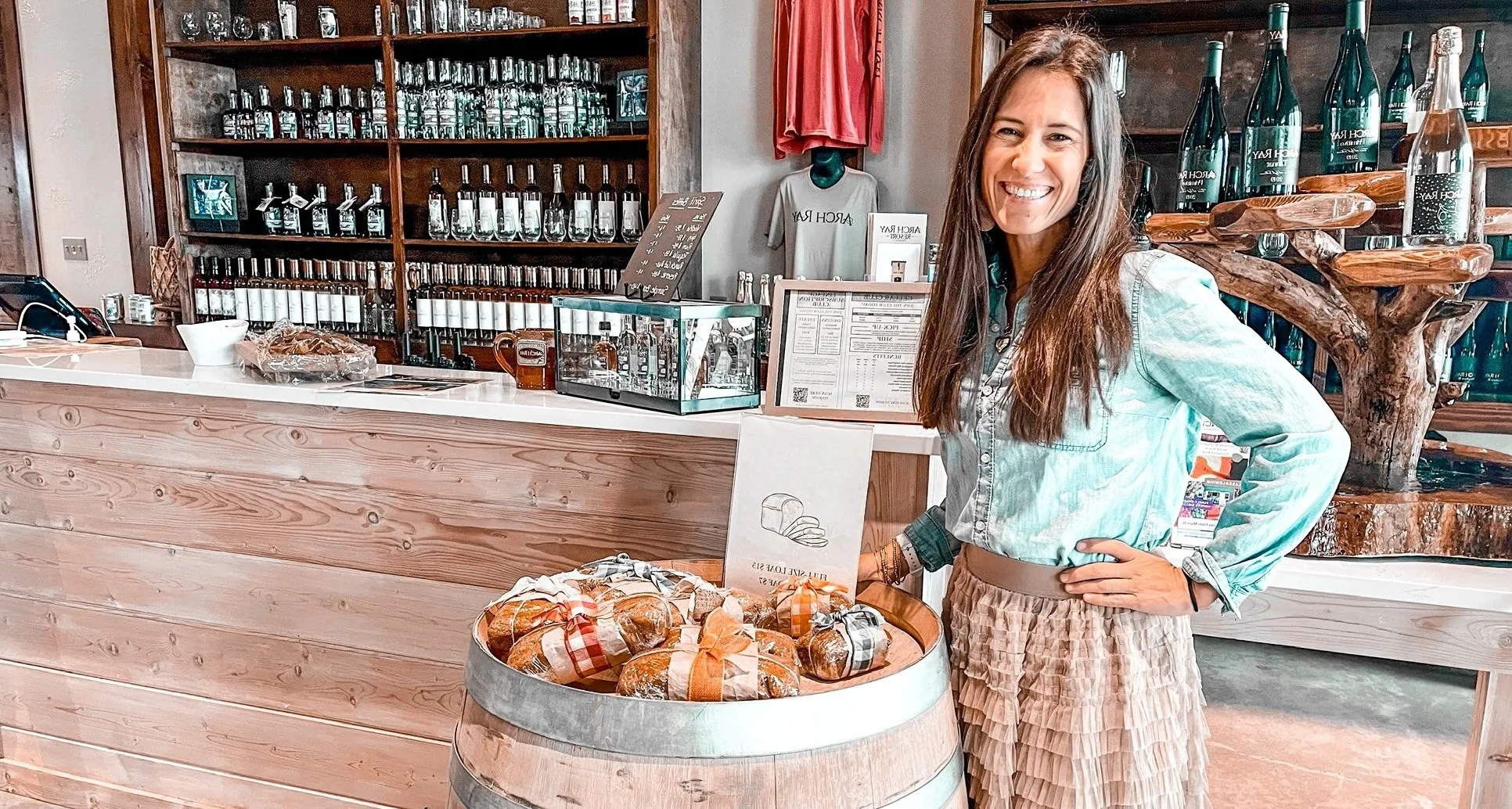 Eleya with pumpkin bread
